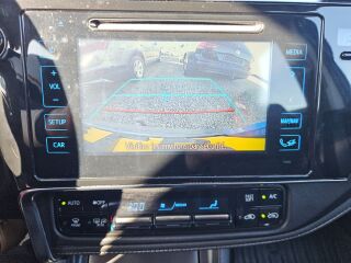 Toyota Auris Touring Sports Active 1.6 82кВ