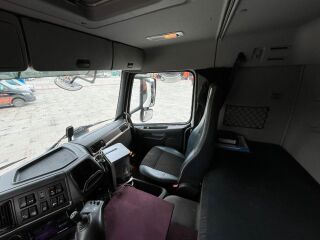 Volvo FM 450 6x2*4 335kW