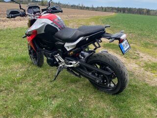 BMW F 900 R 77kW