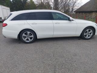 Mercedes-Benz E 220 2.0 143kW