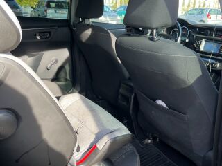 Toyota Corolla 1.6 97kW