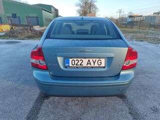 Volvo S40 1.8 92кВ