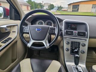 Volvo XC60 Summum 2.4 D5 120кВ