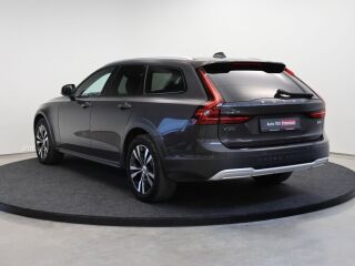 Volvo V90 Cross Country B4 Mild Hybrid 2.0 145kW