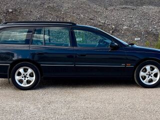 Opel Omega Irmscher 3.0 V6 155кВ