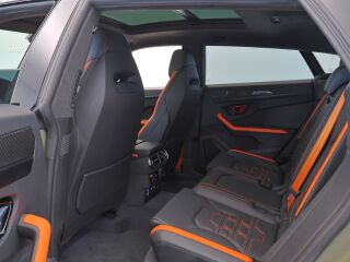 Lamborghini Urus 4.0 588кВ