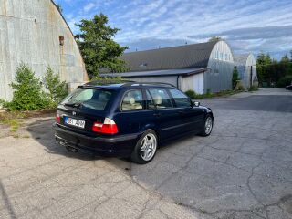 BMW 330 2.9 135kW