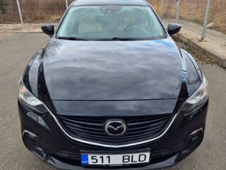 Mazda 6 SkyActiv-G Luxury i-ELOOP 2.5 R4 141kW