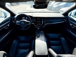 Volvo V90 Cross Country D4 AWD Geartronic 2.0 140kW