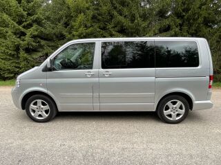 Volkswagen Multivan Highline 2.5 R5 TDI 128kW