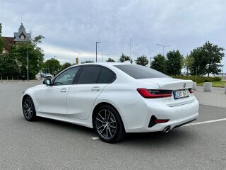 BMW 330 2.0 135кВ