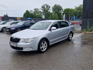 Skoda Superb 1.8 118kW