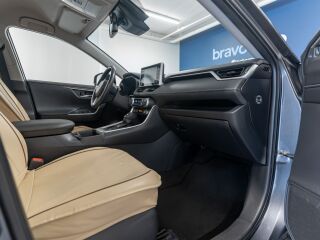 Toyota RAV4 Luxury Petrol 129kW