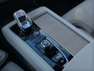 Volvo XC90 T8 2.0 335kW