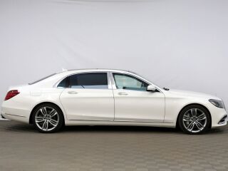 Mercedes-Benz Mercedes-Maybach 4MATIC 4.0 345kW