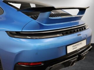 Porsche 911 Carrera 4 GTS Coupe T-Hybrid 398kW