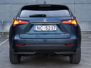 Lexus NX 300h AWD Hybrid Luxury 2.5 R4 16V 145kW
