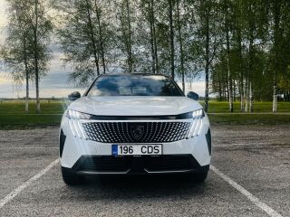 Peugeot 3008 1.2 100kW