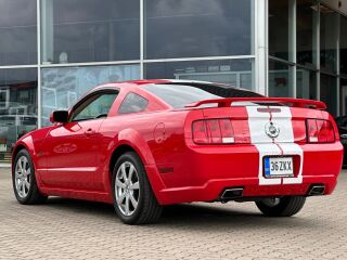 Ford Mustang GT Roush Body Kit 4.6 V8
