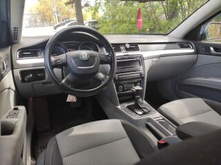 Skoda Superb 2.0 103kW