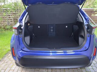 Toyota Yaris Cross Elegant 1.5 68кВ