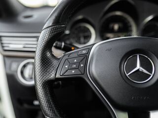 Mercedes-Benz E 350 CDI 4Matic 3.0 195kW