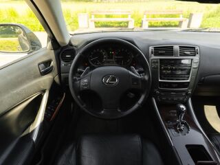Lexus IS 250 AWD 2.5 153kW