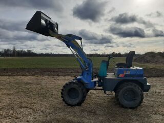 Yanmar V4