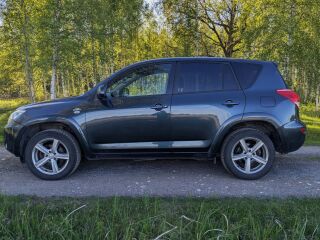 Toyota RAV4 2.2 R4 130kW