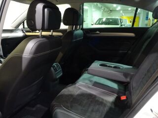 Volkswagen Passat FaceLift Executive TSi ATM 1.5 R4 110kW