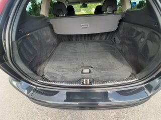 Volvo XC60 D4 AWD 2.4 120кВ