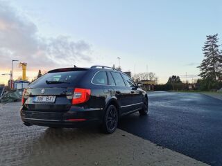 Skoda Superb Combi Grt Ambition TD103 2.0 TDI 103kW