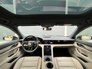 Porsche Taycan 4S Performance Battery Plus 420kW