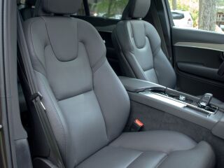 Volvo XC90 7s DARK Long Range Intelli PRO Wntr PRO 2.0 T8 PHEV Plug-In Recharge 335kW