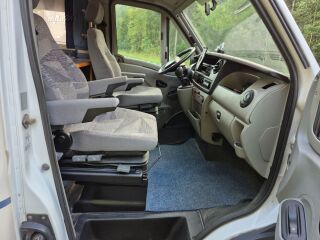 Renault ADRIA IZOLA s687 spg SKANDINAVIAN EDITION 2.5 84kW
