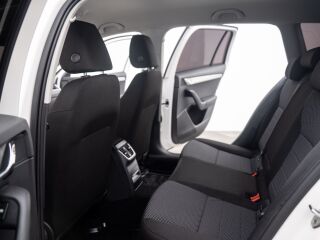 Skoda Octavia Combi 1.8 132кВ