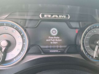 Ram 1500 Limited Crew Cab 5.7 V8 Hemi 395hp