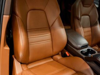 Porsche Cayenne Coupe E-Hybrid Sport Chrono 3.0 250kW