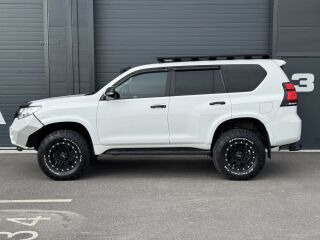 Toyota Land Cruiser Offroad 2.8 1GD 150кВ