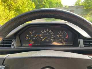 Mercedes-Benz E 200 2.0 87kW