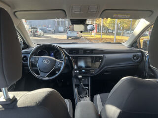 Toyota Auris 1.6 97kW