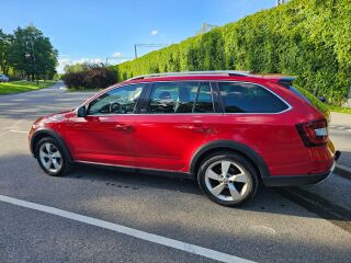 Skoda Octavia Scout 2.0 135kW