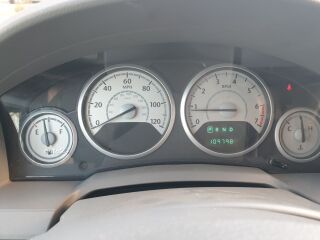 Chrysler Town & Country LX 3.3 V6 FUELFLEX 131kW