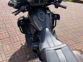 Indian Roadmaster Dark Horse
