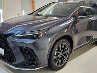 Lexus NX 450h+ AWD F-Sport S 2.5 136kW