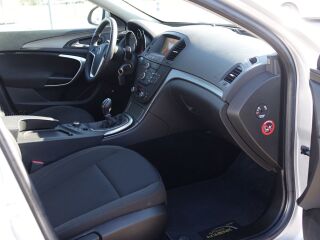 Opel Insignia 2.0 96kW