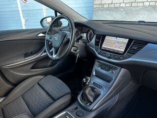Opel Astra 1.6 81кВ