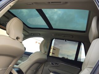 Volvo XC90 AWD Plus Dark B5 Google Mild Hybrid MY23 2.0 173kW