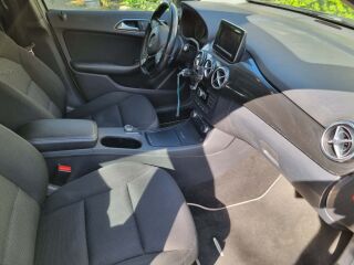 Mercedes-Benz B 180 BlueEFFICIENCY W246 1.8 1.8 CDI 80kW