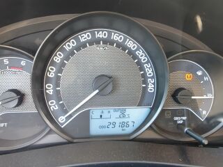 Toyota Corolla 1.4 66кВ